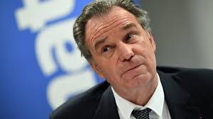 Une liste LR-LREM? Un duel avec le RN? Les écolos en solo? Les élections  régionales se dessinent en Paca