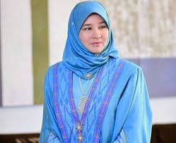 Makna mimpi dibanderol ular pada. Permaisuri Agong Mimpi Dipatuk Ular 33 Tahun Yang Lalu