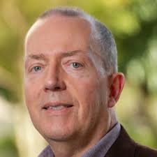 Hoje inicio um novo ciclo. Feliz em compartilhar que estou começando uma  nova etapa da minha jornada profissional! Agora, faço parte da equipe da GT  Capital, unindo minha experiência ao legado da… |