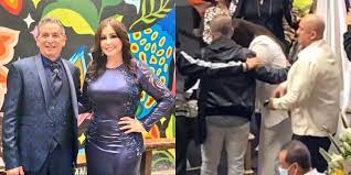 Arelys Henao llora desconsolada ante el féretro de Darío Gómez - Canal 1