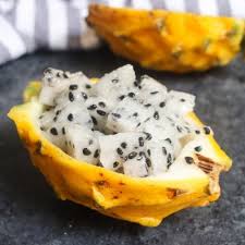 Dragon fruit, hylocereus undatus is carbohydrate and calcium rich fruit which lowers cholesterol, boost immunity, prevent diabetes and support healthy heart. Yellow Dragon Fruit Benefits How To Eat Tipbuzz