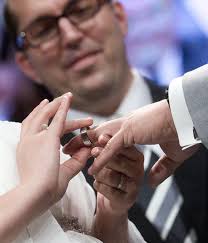 Marriage marathon reflects faith of 63 couples