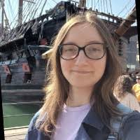 200+ profili “Esther”