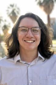 Scientist Strives to Make Research Accessible to Undergrads