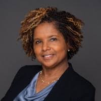 Sheila Toland's Instagram, Twitter & Facebook