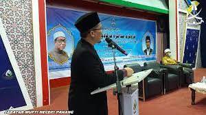 Pengarah pertanian negeri pahang sedang menyampaikan ucaptama bengkel. Jabatan Mufti Negeri Pahang