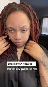 One day ima learn how to get my videos crisp like the tik tok girlies  #retwistwhere #retwistlocstyles #redlocstoginger #thicklocsjourney  #redlocs💋