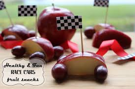 How To Make Fruit Race Cars For Kids Ehow Fun Snacks For Kids Healthy Snacks For Kids Kids Meals