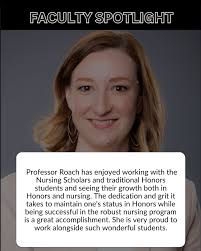 Our first @wellstarcollege Faculty Spotlight is Amy Roach! Amy has worked  with Honors nursing students since 2022 and has helped to build the  Wellstar Tom and Betty Phillips Elite Honors Nursing Scholar
