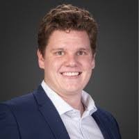 Aaron Griffith's Instagram, Twitter & Facebook