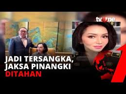 Jaksa pinangki sirna malasari tidak bisa membuktikan uang warisan yang berasal dari almarhum suami pertamanya, djoko budihardjo. Kejagung Tetapkan Jaksa Pinangki Sebagai Tersangka Tvone Tvone