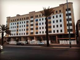 إحدى مشاريع نمار لأبواب Wpc فريق التسويق 0550678497 نمار ابواب داخلية فلل قصور فنادق بيوت سكنية فيلا ف Multi Story Building Building Structures