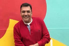 Sufrió un infarto y estaba terminando un tratamiento contra el cáncer. 4hrycs I1hdq4m