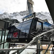 Die fahrt auf die zugspitze ist ein echtes erlebnis. Fotos Feierliche Einweihung Der Seilbahn Zugspitze Grainau