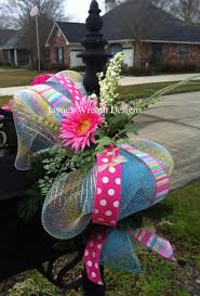 Pin By Jayne S Wreath Designs On Wreaths Garlands And More Mailbox Decor Spring Mailbox Decor Spring Decor