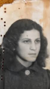 La premessa è riscoprire la storia familiare, le origini nel paese dei miei  nonni. Preparati a conoscere le tradizioni locali, le eccellenze  artistiche, gli antichi mestieri, i sapori e gli odori delle