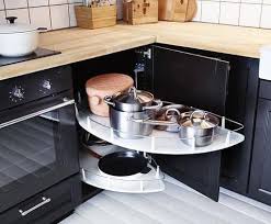 Una cocina del año maricastaña con unos azulejos espantosos, un suelo pasado de moda y unos muebles que pedían a gritos una renovación. 15 Ideas Para Ordenar Y Organizar La Cocina Muebles De Cocina Esquineros Cocina Ikea Mueble Cocina Esquina