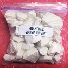 People all over the world eat dirt/clay for many reasons. Amazon Com Grandma S White Dirt Of Georgia Kaolin Clay Chunks Everything Else