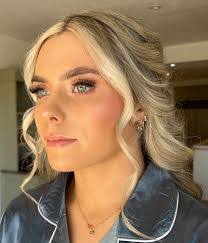 Jenny Tanner's Instagram, Twitter & Facebook