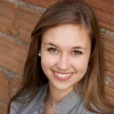 Krista Petersen (@kristakpetersen)