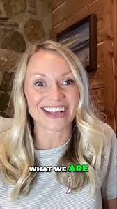 Sharyn Ball's Instagram, Twitter & Facebook