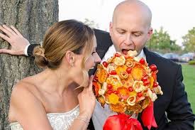 We collected the weirdest wedding traditions around the world in one article. Brides Can Now Carry Pizza Down The Aisle Instead Of Flowers As Restaurant Creates Quirky Wedding Bouquet Mirror Online