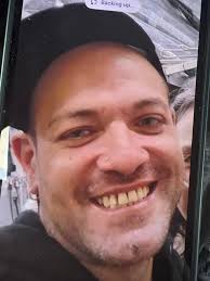 Update: Shaun has been found safe. The Worcester Police Department is  asking for the public's assistance in locating missing  thirty-eight-year-old Shaun Kelley. Mr. Kelley is 6' and about 150 lbs. He  was