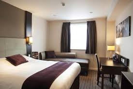 Konaklamanız süresince 24 saat açık resepsiyon ve bagaj saklama gibi hizmetlerin keyfini çıkarabilirsiniz. Premier Inn Aberdeen Airport Dyce Prices Photos Reviews Address United Kingdom