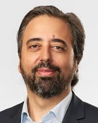 Edwin Whatley's Instagram, Twitter & Facebook