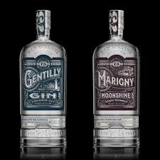 Pin By Rafa On Packaging Design Bottle Label Design Bottle Design Spirit Labels