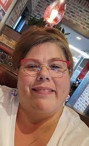 Lori Haskell's Instagram, Twitter & Facebook