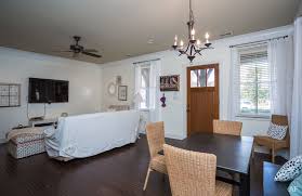 Auburn is just a 15 minute drive from neighboring city opelika, giving those looking for homes for rent find studio, 1 bedroom, 2 bedroom, 3 bedroom, 4 bedroom rental houses within your budget in auburn, alabama. Creekside Of Auburn Al Apartment Finder One Bedroom Apartments Style Cottages Condo Ala Tiger Suites Layout Map Apppie Org