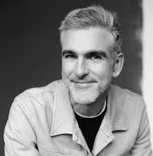 A NOTE FROM THE ADVERTISING CO-CHAIRS