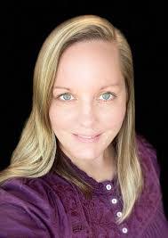 Meredith Reeves's Instagram, Twitter & Facebook