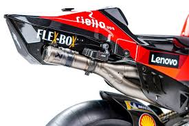 Bagnaia y ducati reaccionan con marc márquez y rossi, muy atrás. Upaya Ducati Tingkatkan Motor Meski Pengembangan Mesin Dibekukan