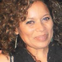 Elsy Dominguez's Instagram, Twitter & Facebook