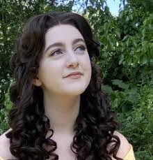 Erin Bateman's Instagram, Twitter & Facebook