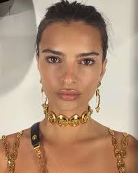 Emily Ratajkowski On Instagram Fitting Headshot Versace Emily Ratajkowski Versace Emily Ratajkowski Emily Ratajkowski Style