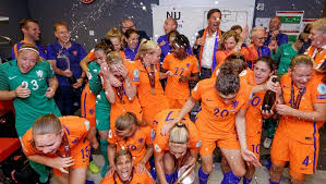 127 resultaten voor 'oranje leeuwinnen'. Media Overzicht Kranten Jubelen Over Voetbalvrouwen De Volkskrant