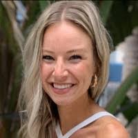 Madison Loucks's Instagram, Twitter & Facebook