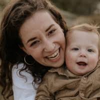 200+ "Robin Van" profiles