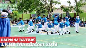 Smp negeri 42 batam alamat sekolah : Lkbb Lomba Ketangkasan Baris Berbaris Smpn 42 Batam 3rd Mandafest Man 2 Festival Batam 2019 Youtube