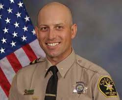 Lost at Sea Ceremony Page 11 Senior Awards Page 12 Police Blotter Page 8  Coastal Commission Coming to Morro Bay Moving Forward: