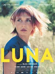 Gardner a été élevé sur la planète mars en secret, auprès d'une équipe de scientifiques, après la mort de sa mère astronaute. Luna 2017 Streaming Movies Indie Movie Posters Movie Posters
