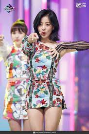 190425 Twice Jihyo At Mnet Countdown Stage Outfits Kpop Fashion Twice Jihyo
