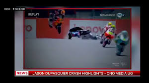 Caduta multipla durante le qualifiche della moto3, valide per il gp d'italia di motociclismo, lo svizzero resta a terra: Video Inquietant Accident En Moto3 Au Grand Prix D Italie Le Suisse Jason Dupasquier Transfere A L Hopital Nice Matin
