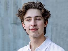 Jason Hackbarth's Instagram, Twitter & Facebook