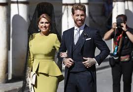 Y en su caso, con una declaración de amor al padre de sus hijos. Asi Han Sido Los Looks De Las Invitadas A La Boda De Sergio Ramos Y Pilar Rubio