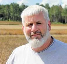 Commissioner Black seeks resolution to H-2A labor woes