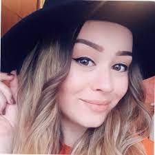 Priscilla Gee's Instagram, Twitter & Facebook